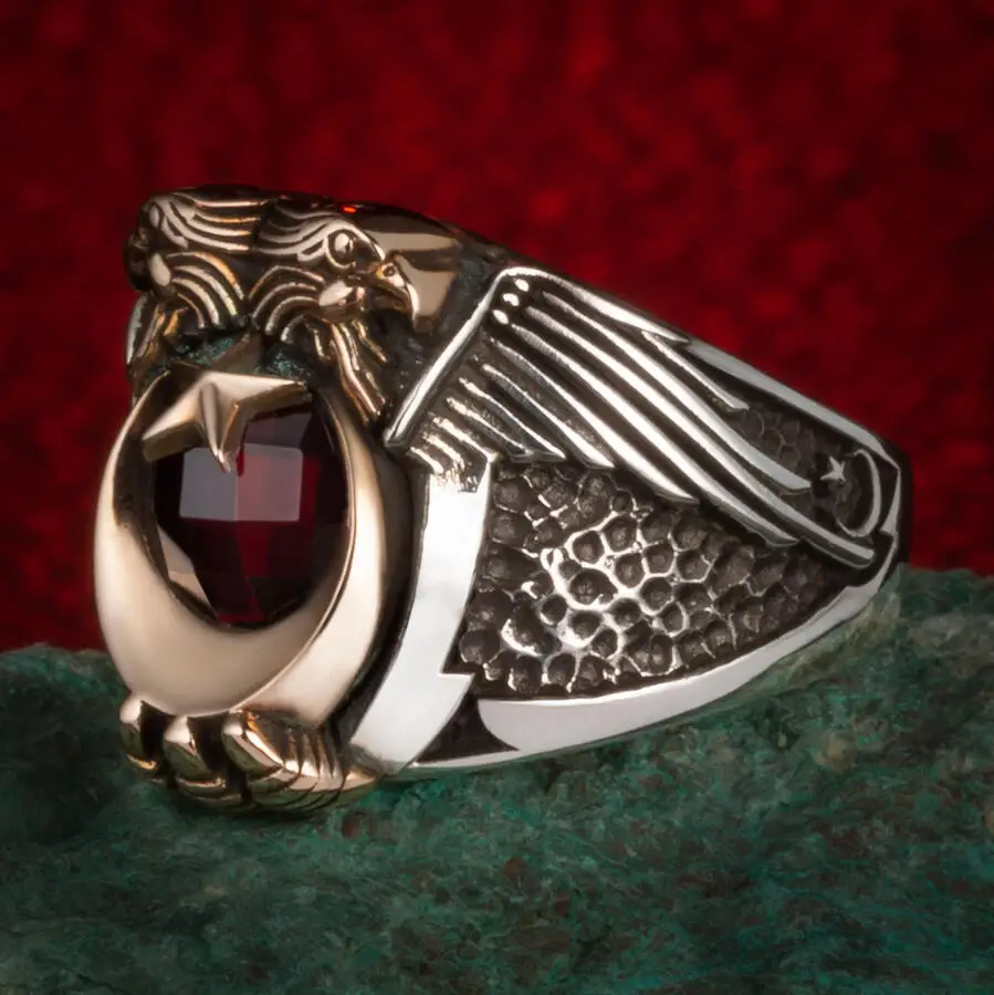 

925 Sterling Silver Ring with Double Headed Eagle Motif