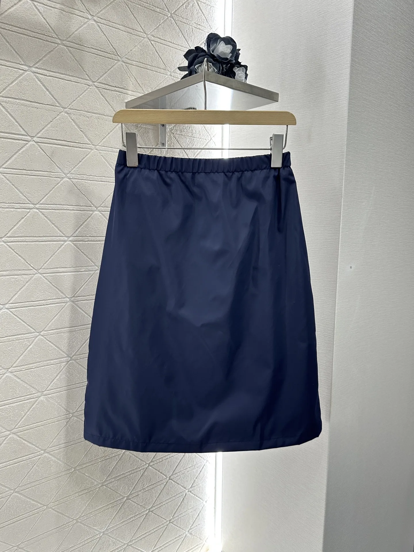 

2025 Spring and Autumn New workwear High waisted Elastic Half Skirt Recycled Nylon Material High waiste WYY-261