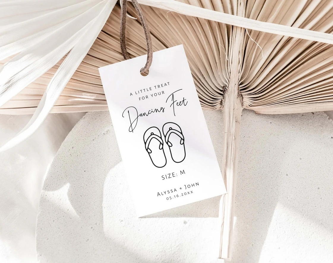 

50pcs Modern and Elegant Black and White Dancing Feet Tags - A little treat for your dancing feet - Printable