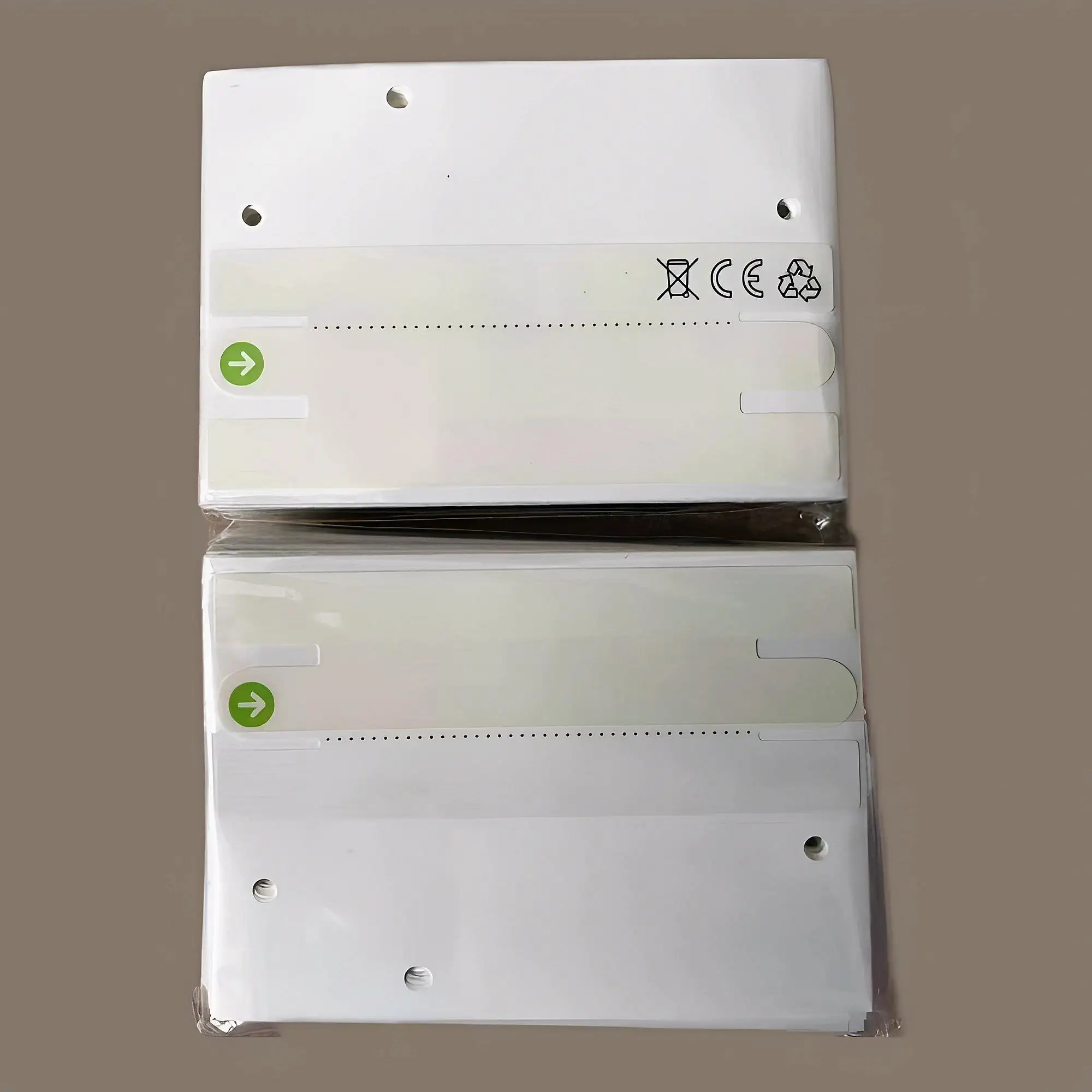 

10Pcs Phone Packing Box Original Seal Sticker for iPhone 17e 16 15 14 13 SE Outer Pack Wrap Seal With Ultraviolet Watermark 5Set