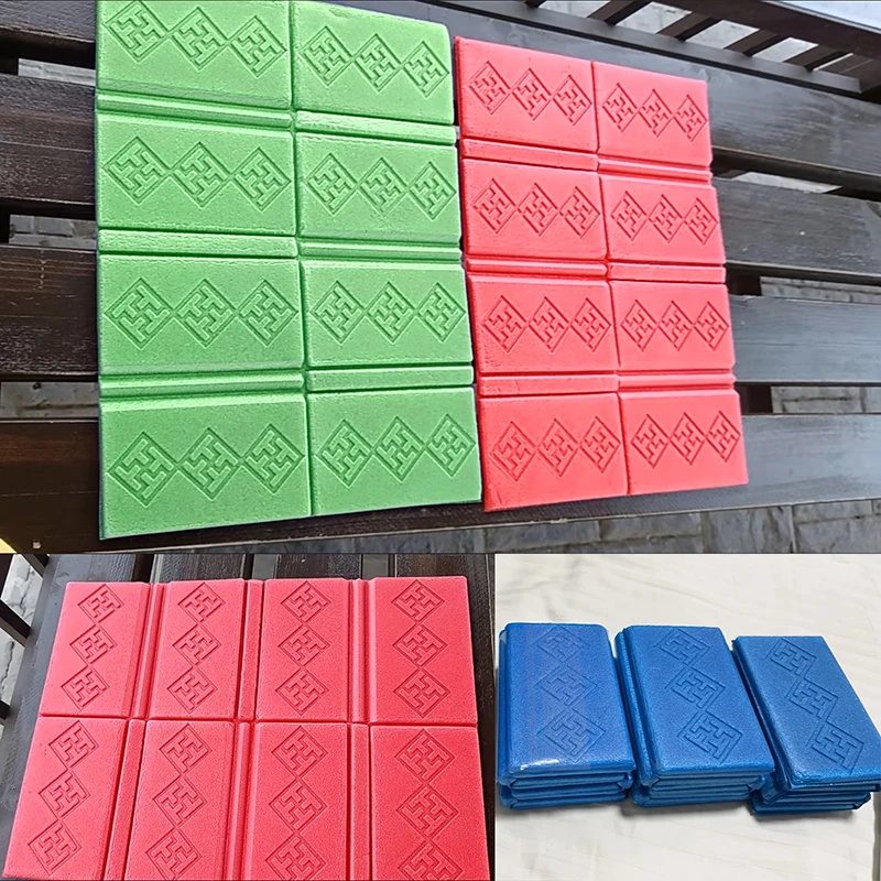 

Small Portable Foldable Picnic Mat Waterproof Moisture-Proof XPE Foam Beach Camping Seat Cushion Outdoor Camping Pad