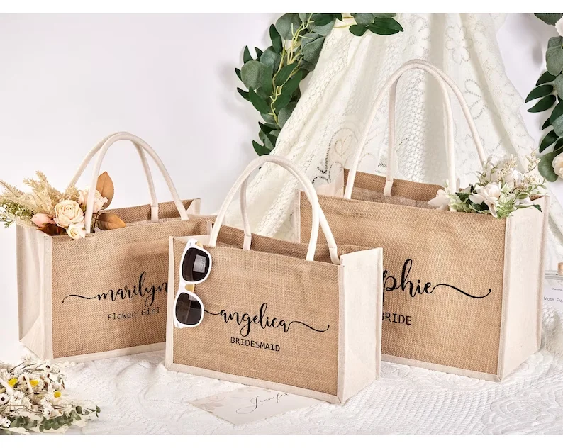 Personalized Burlap Bags Custom Bridesmaid Burlap Beach Tote Bag Bridesmaid Burlap Tote gift Bags Bridesmaid Proposal Wedding