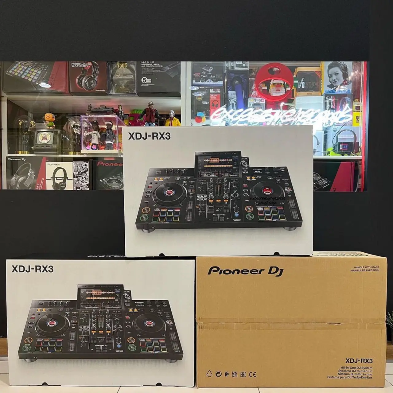 

«DISCOUNTS Pioneers XDJ RX3 2-канальная DJ-система, черная, новая 1-копия», «DISCOUNTS Pioneers XDJ RX3, 2-канальная выступление