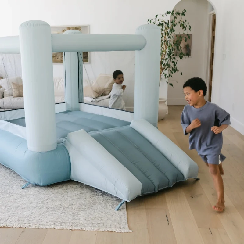 

PVC Birthday Party Mini Bouncy Castle Kids Soft Play inflatable White Bounce House With Slide With Blower