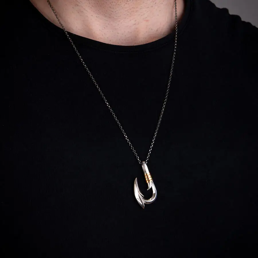 Men's 925 Sterling Silver Hook Necklace with Gold Detail and Chain Model2