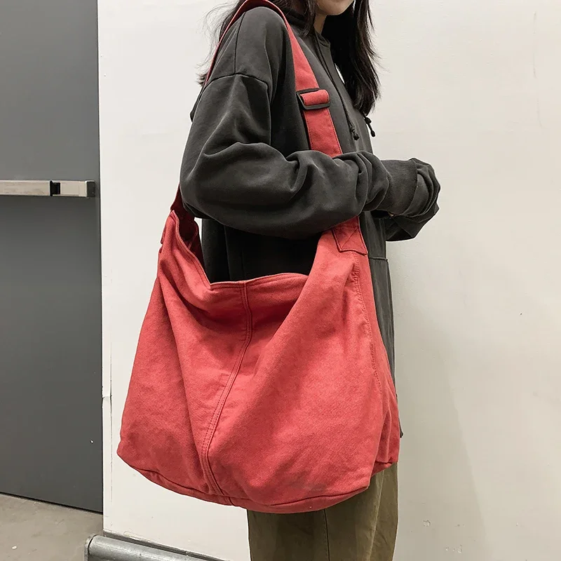 HOCODO Nowe torby dla kobiet 2022 Płócienna torba na ramię Moda Torebki o dużej pojemności Kobiece torby podróżne Miękkie torby Crossbody — zdjęcie 2