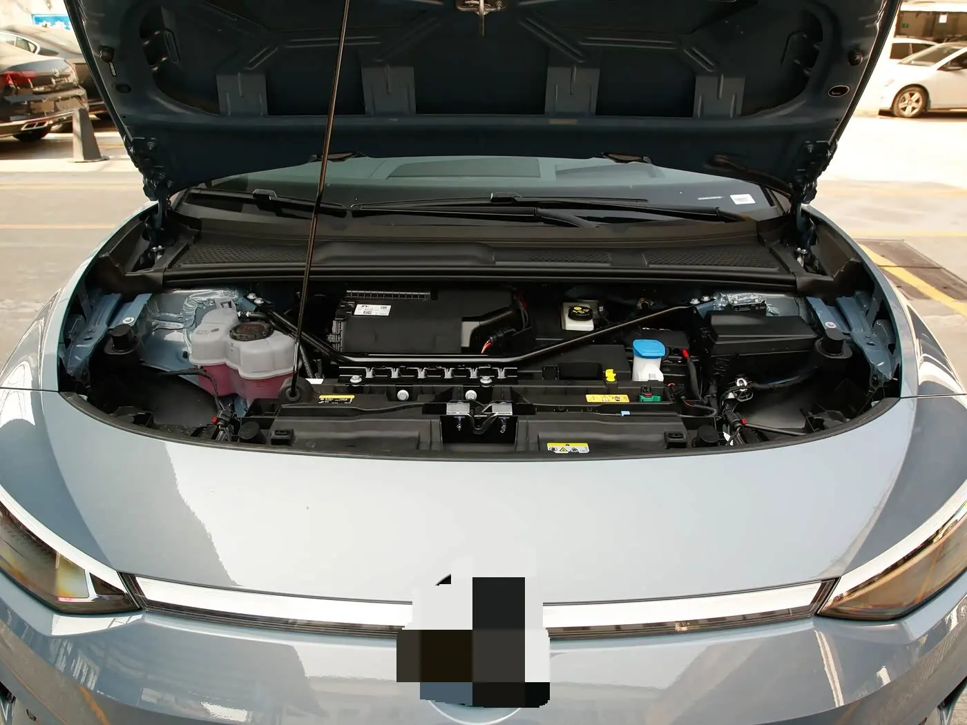 

Hood Damper For VW Volkswagen ID.7 ED2 ID.7 Tourer ED5 2023 2024-present Front Bonnet Modify Gas Struts Lift Support Shock Rods