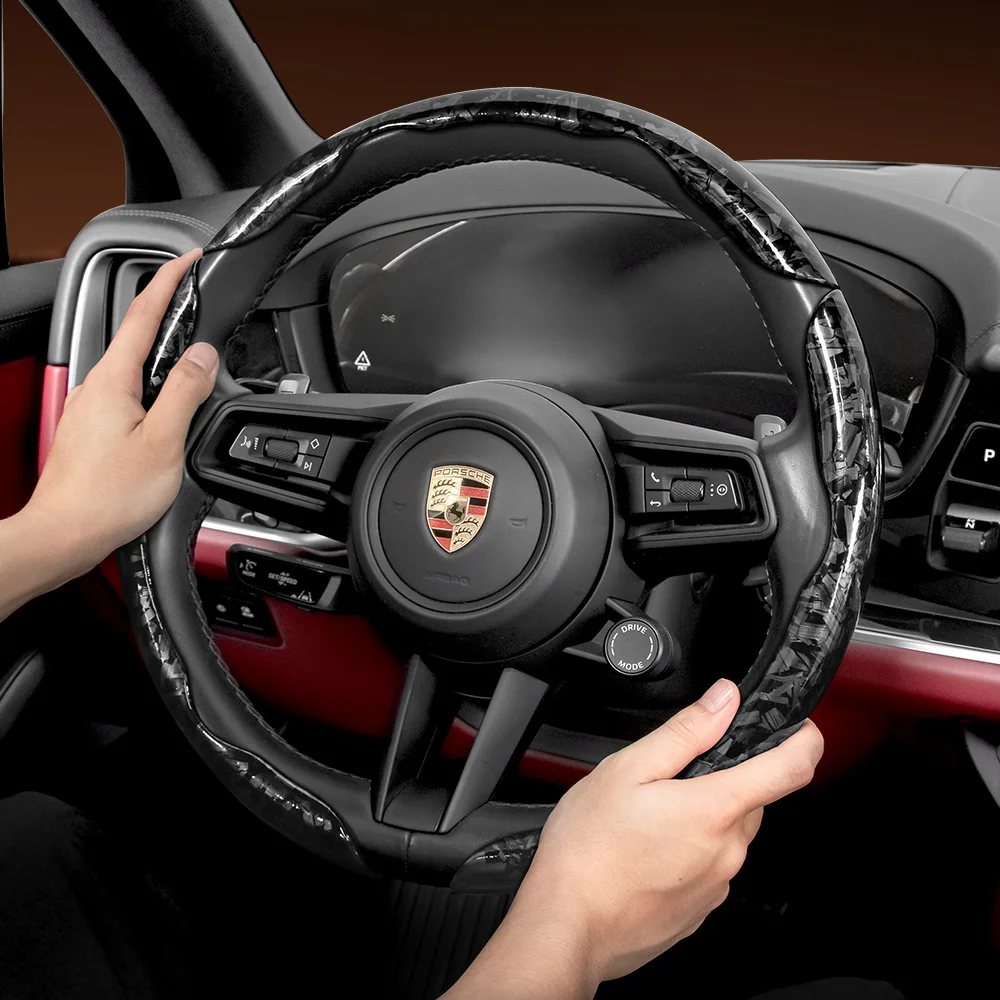 Suitable for Porsche forged carbon fiber texture steering wheel cover, durable snap-on quick installation for Macan, Cayenne, Taycan, Panamera, 911, 718, Boxster, Cayman, available in black, red, and gold