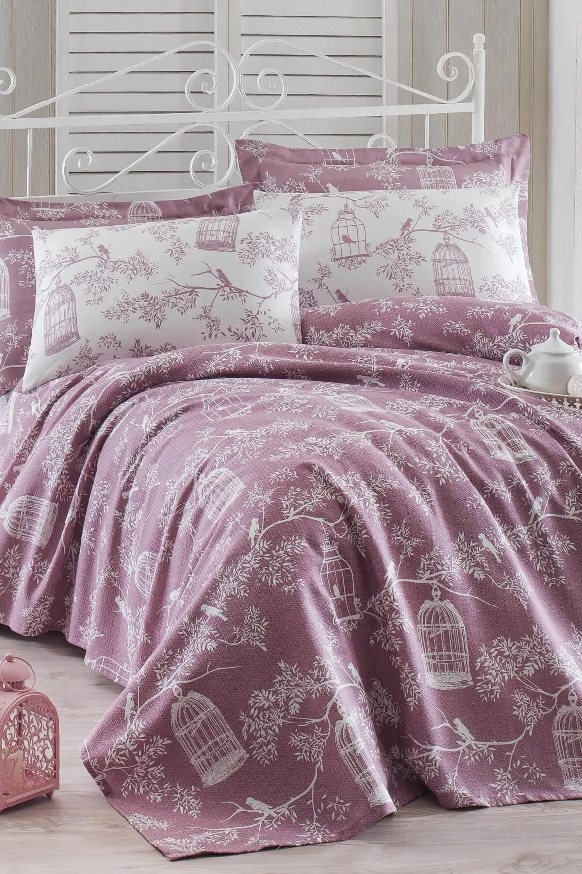 

Faiend Home Single Printed Pique Set Samyeli Lilac, Enjoy Luxury Comfort. It's Made From 100% Cotton Yarn.