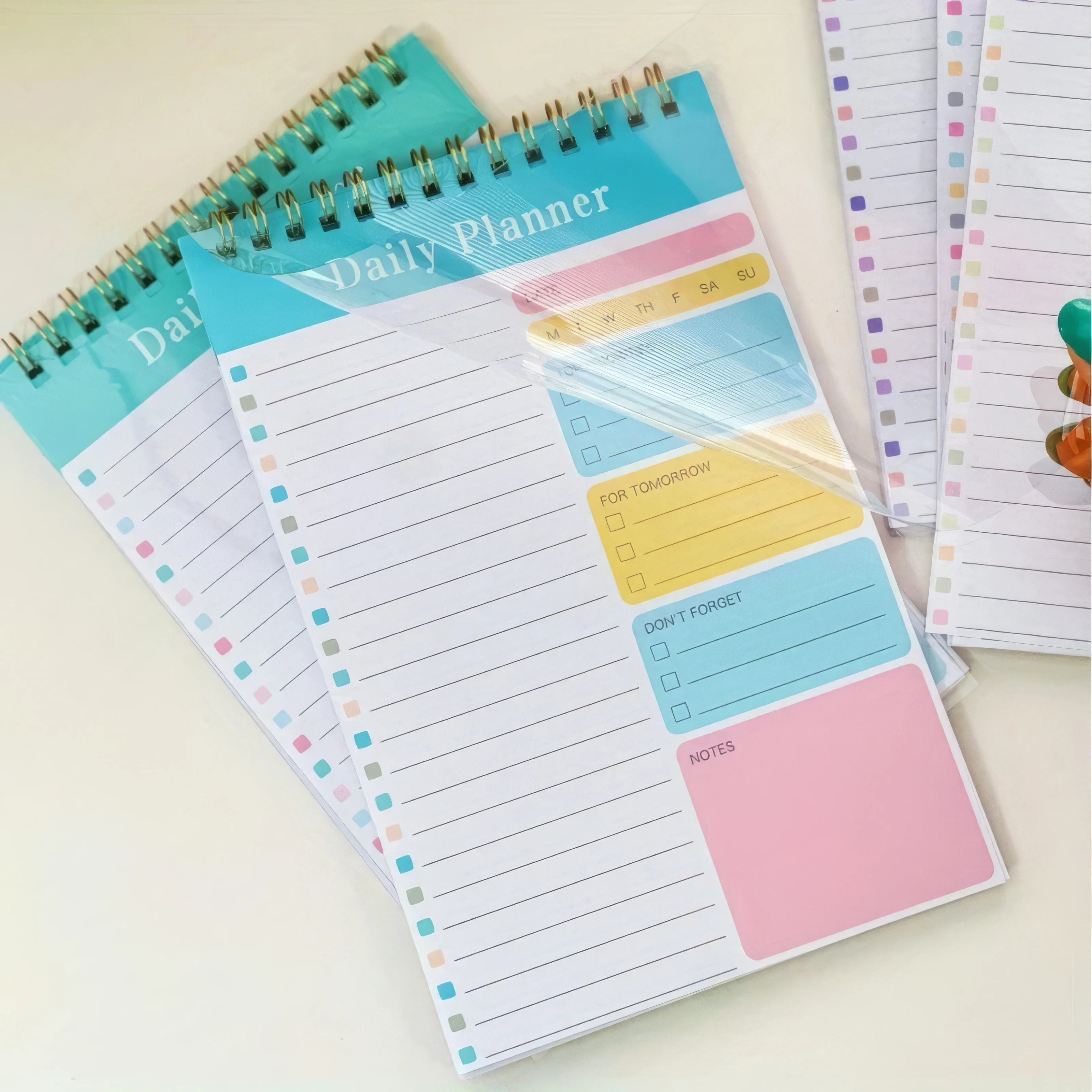 1/2/3 Notebooks with Random Colors, Durable Coil Binding, Easy To Flip Pages, Suitable for Daily Planning and Planning Memos