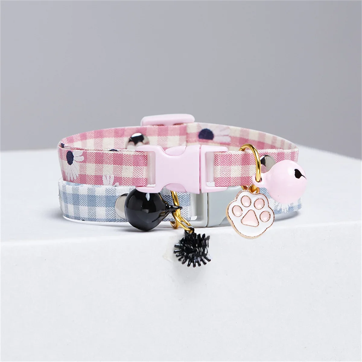 Obroża Candy Avocado Pendant Cat Plaid Cat Collars Bell Cartoon Necklace Regulowana obroża dla kota Mały pies Pet Cat Akcesoria — zdjęcie 2