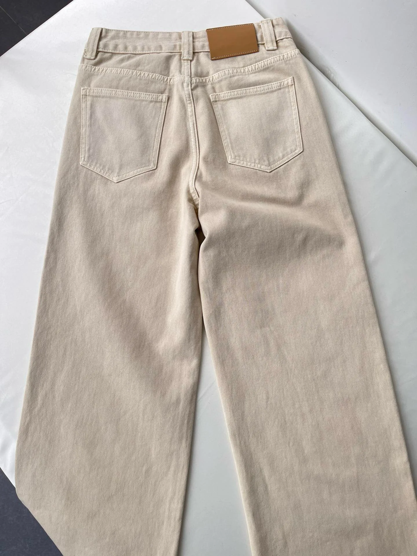 Klassieke lichte losse jeans