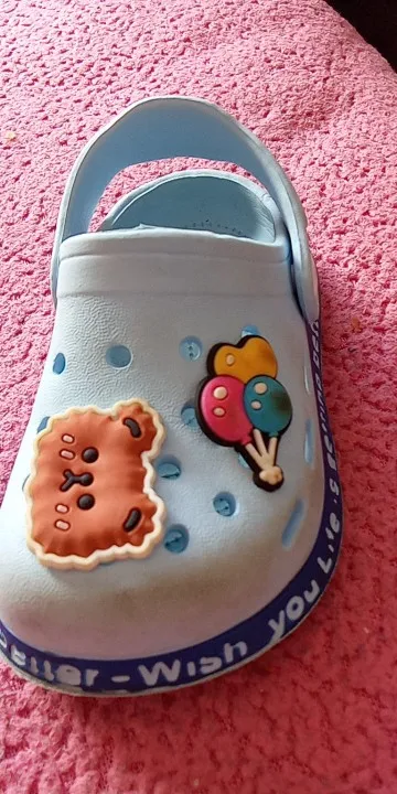 Summer Children Garden Slippers Shoes Boys&Girls Beach Sandal Kids Lightweight Breathable Cute Cartoon Slip Baby Slippers photo review