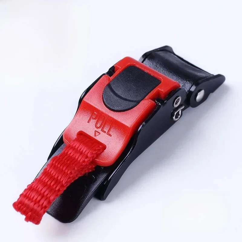 Clip de vitesse pour casque de moto, 1 pièce, sangle de menton, boucle de traction à dégagement rapide, noir et rouge, prise de verrouillage pour casque de moto, boucle à 10 sections