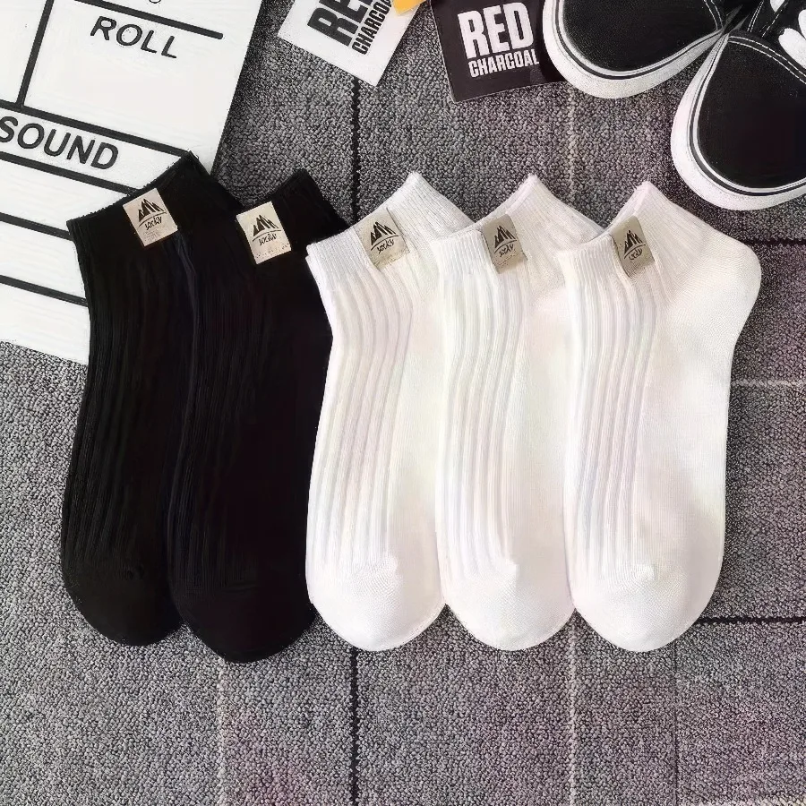 

10 Pairs of Fashionable Snow Mountain Pattern Socks, Black/white, Simple and Comfortable, Versatile Socks for Daily Commuting