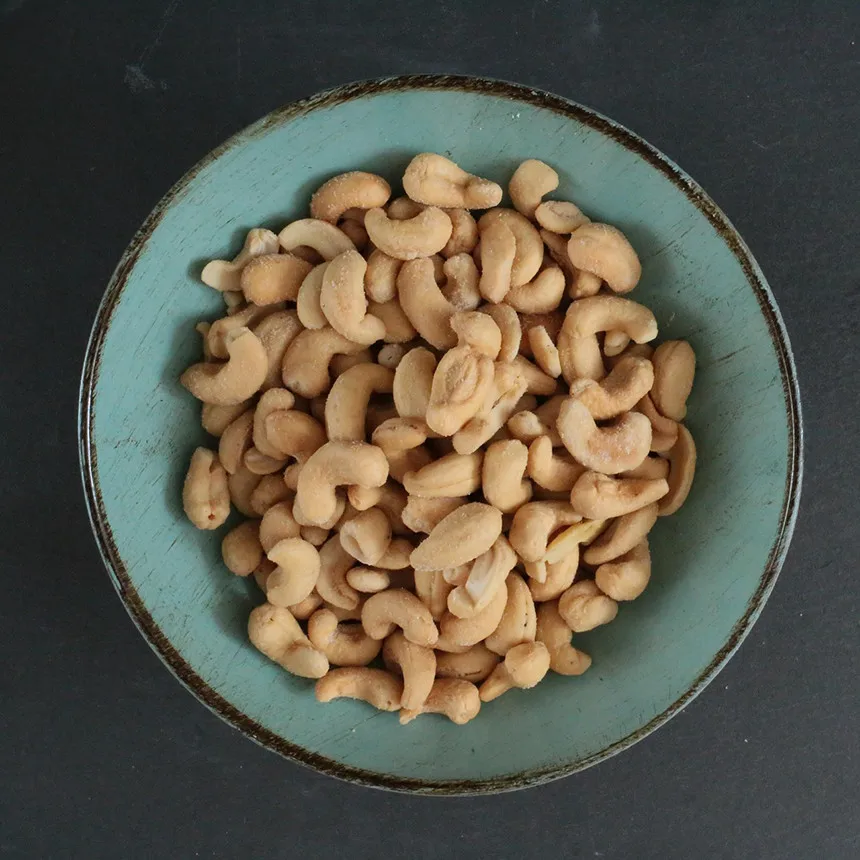 ○   قشرة الكاجو المحمصة 100 جرام - 1 كجم وجبات خفيفة من المكسرات سعة كبيرة خبز الكاجو المقلي لنسيم إبريق الشاي