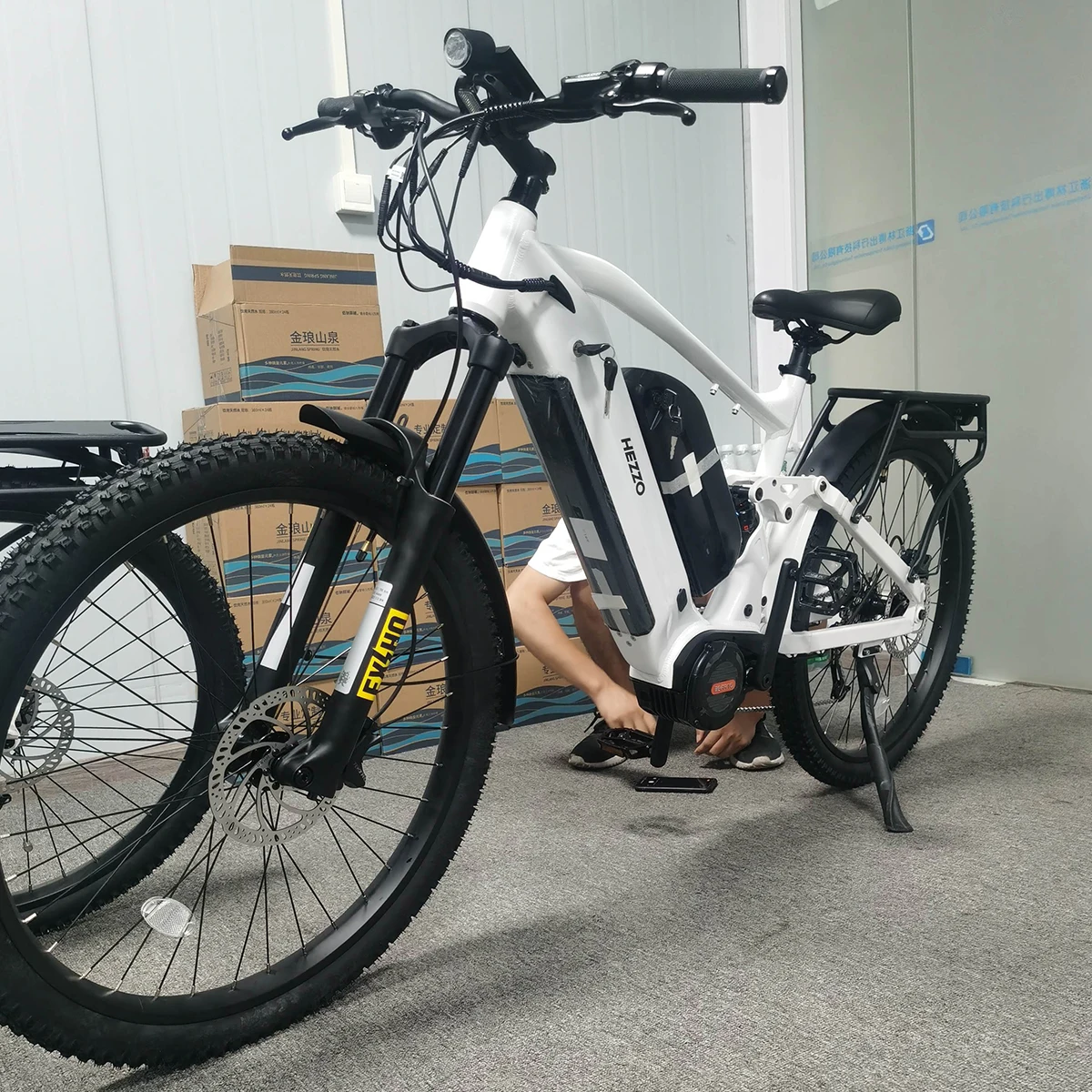 HEZZO 52V 1000w Electric Bicycle BAFANG M620 Mid Drive Ebike 27.5Inch 40Ah SAMSUNG Mountain Ebike 9 Speed 150km Range Emtb