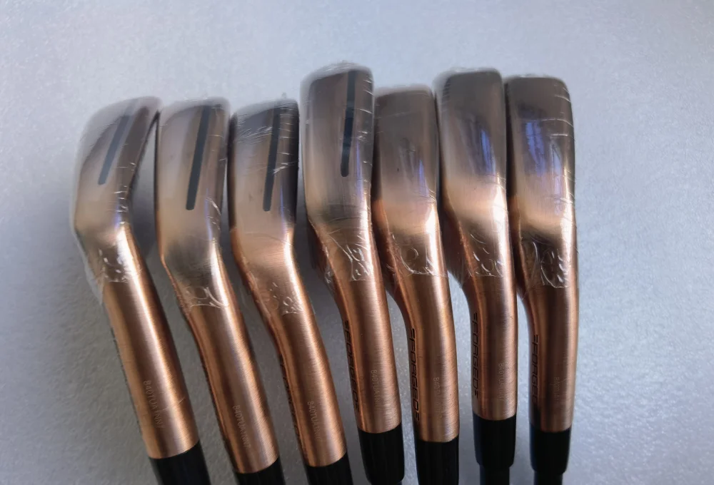 Brand New 790 gen4 copper Tungsten iron Golf Clubs Irons copper Set 4-9P 7PCS R/S Flex Graphite/Steel Shaft with Head Cover