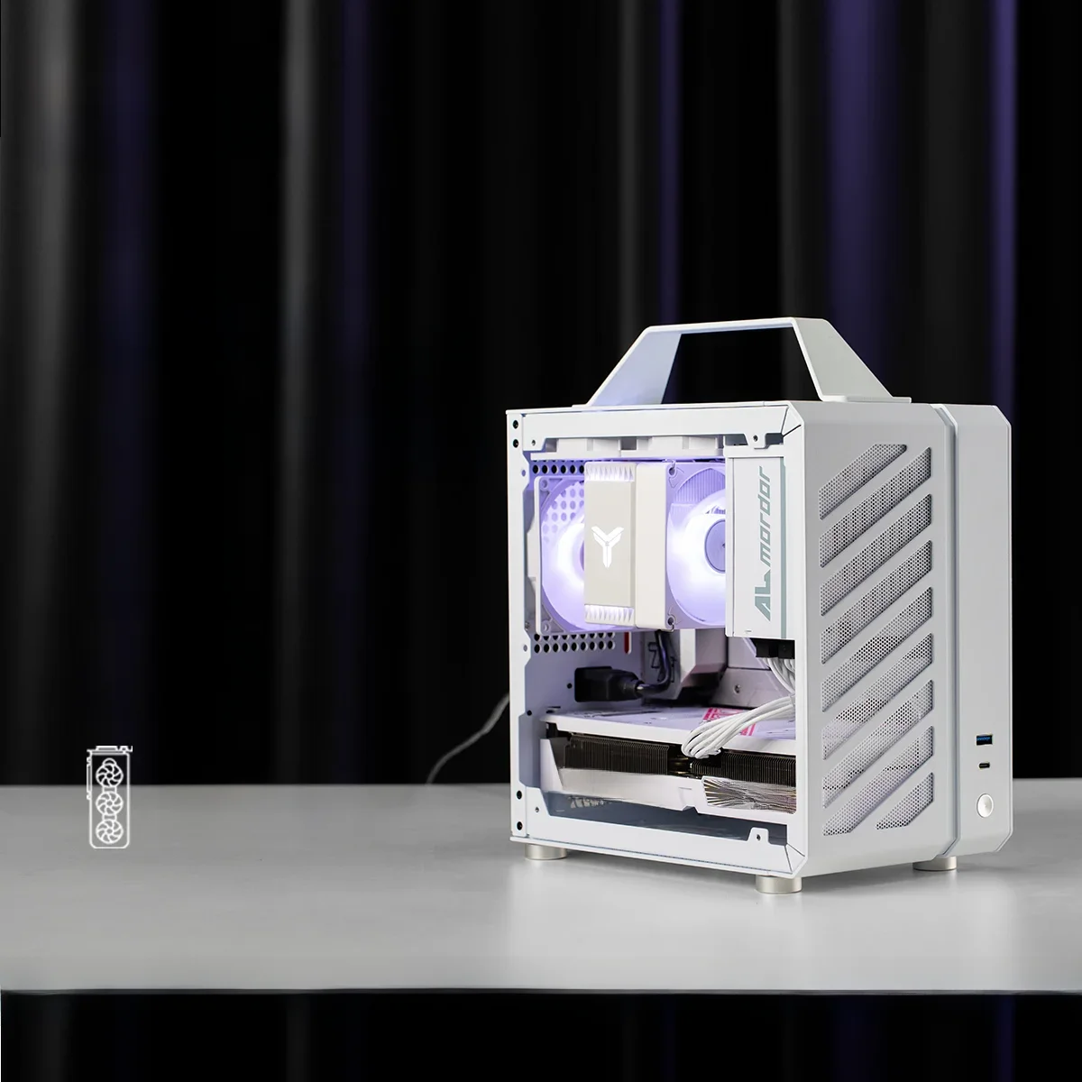 Mechanic Master C24 Sugar Cube Air&TypeC Version Przenośna mini obudowa komputerowa ITX z hartowanym szkłem PC ardware — zdjęcie 2