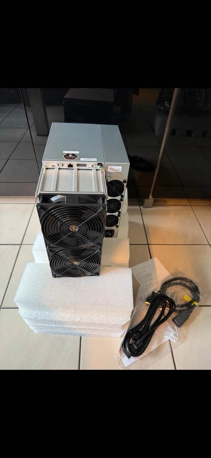 

AJ BITMAIN S21 XP 270 TH/S Mining Rig Asic