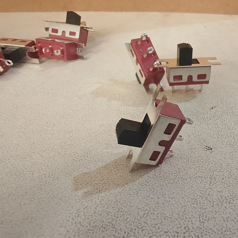 Toggle Switch SS-12D08G5/High Current Single Blade 3-Pin Dual Speed Curling Wand Vacuum Cleaner Switch Red