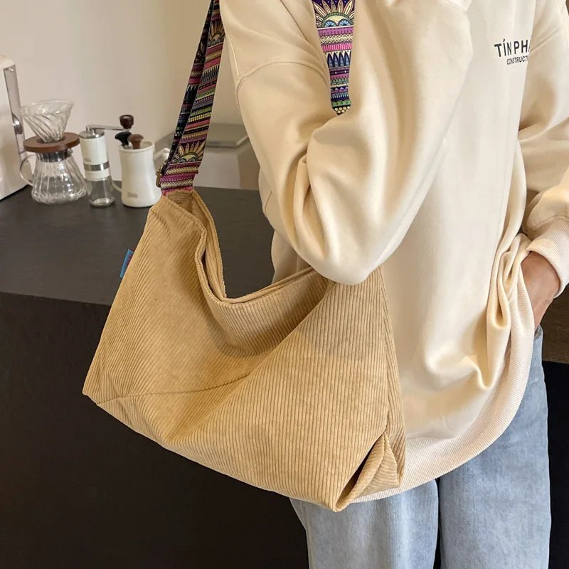 Corduroy Bag Women's New Fashion Large Capacity One-shoulder Tote Bag Commuter Messenger Bag Japanese Street Trend Retro