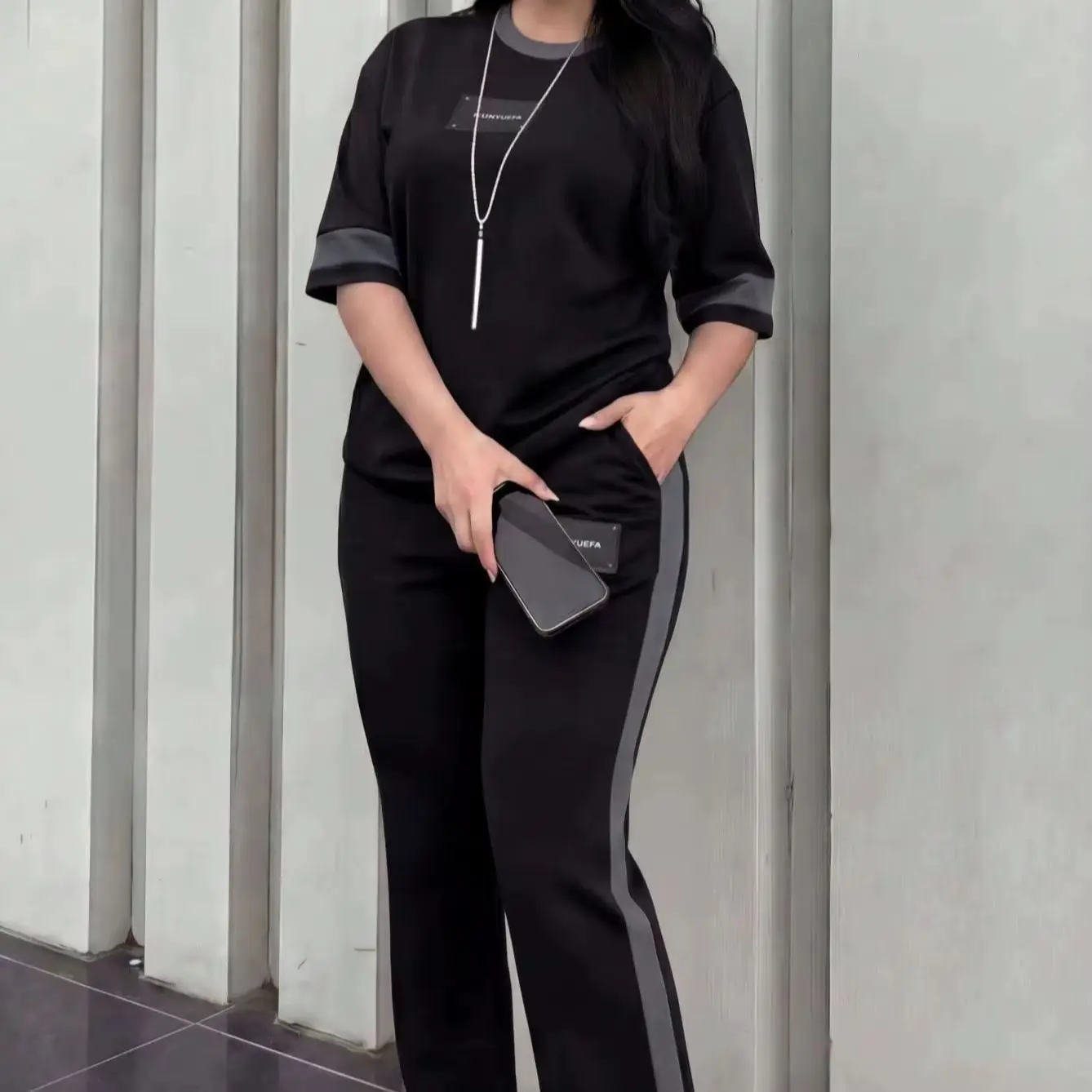 Spring/Summer Women's New Round Neck Short-Sleeve T-Shirt Paired with Casual Daily Elastic Waist Loose Long Pants Two-Piece Set view 2