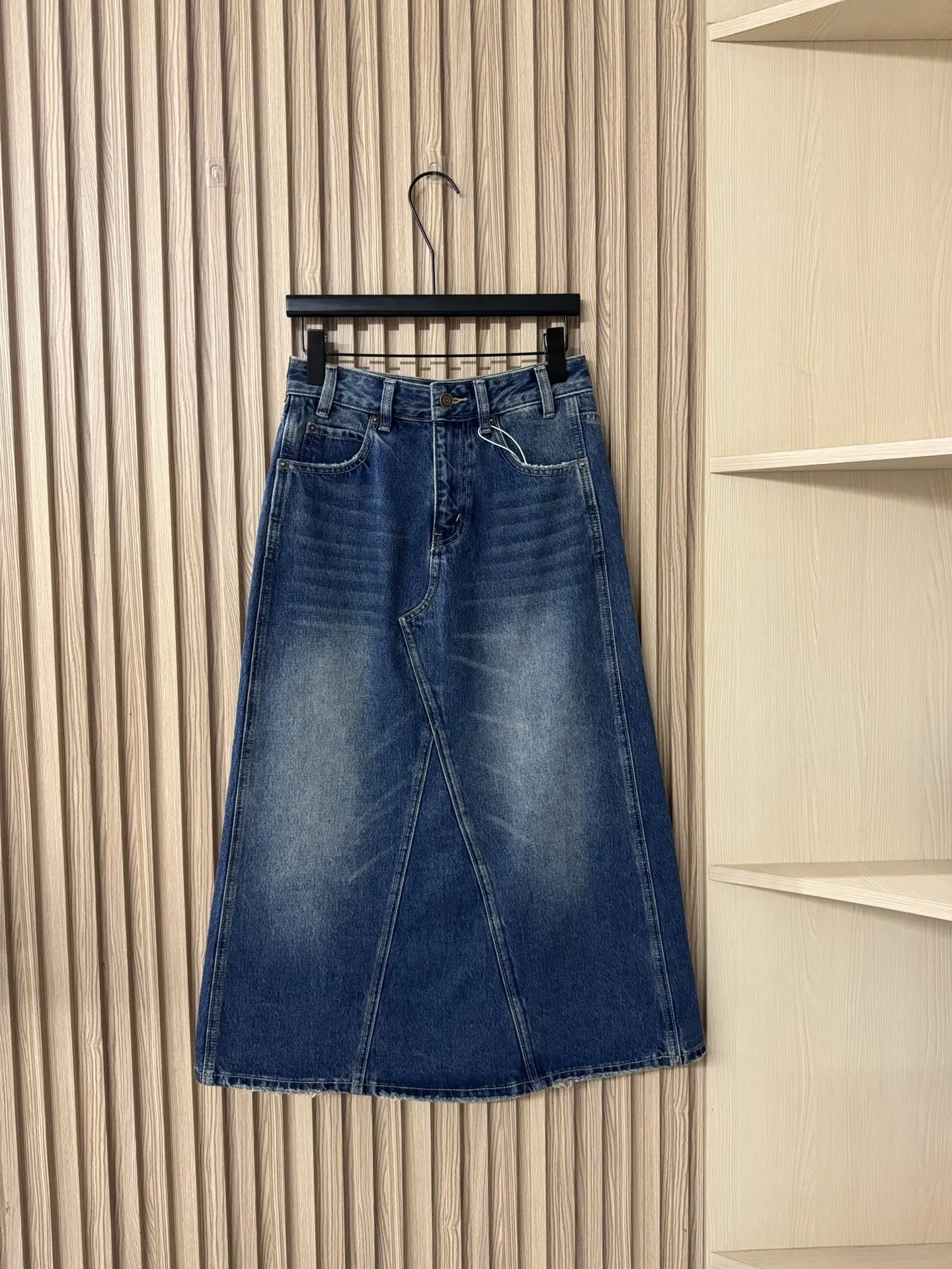 

2025 Deconstructed Denim Skirt Women Asymmetric Hem Raw Edge Heavy Wash Vintage Maxi Skirt Grunge Streetwear