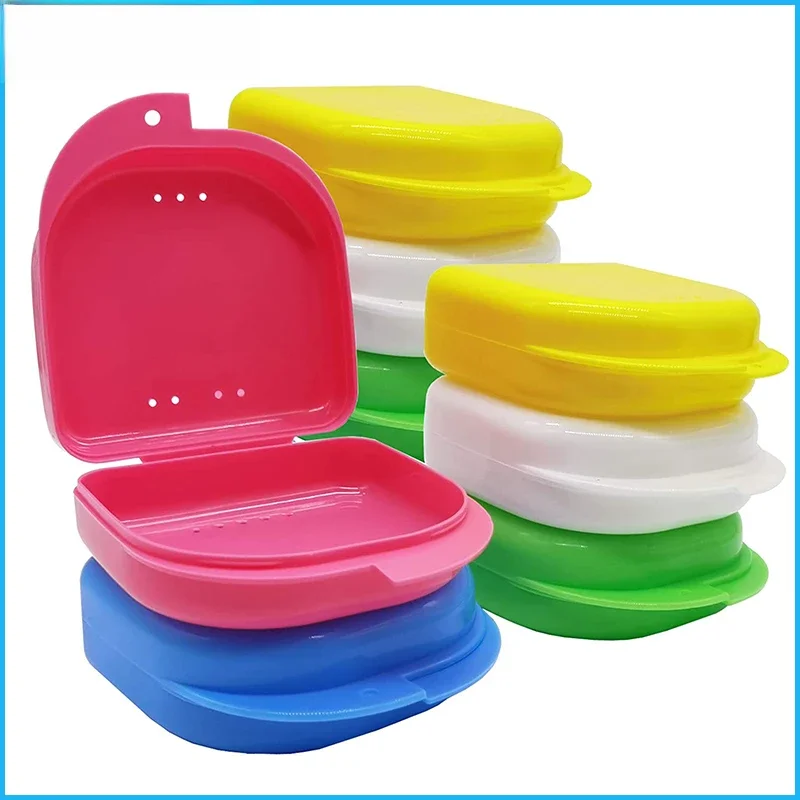 Kolorowe pudełko do czyszczenia protez Plastikowy futerał na ochraniacz z otworami wentylacyjnymi Pojemnik na sztuczne zęby Pudełka do przechowywania — zdjęcie 2