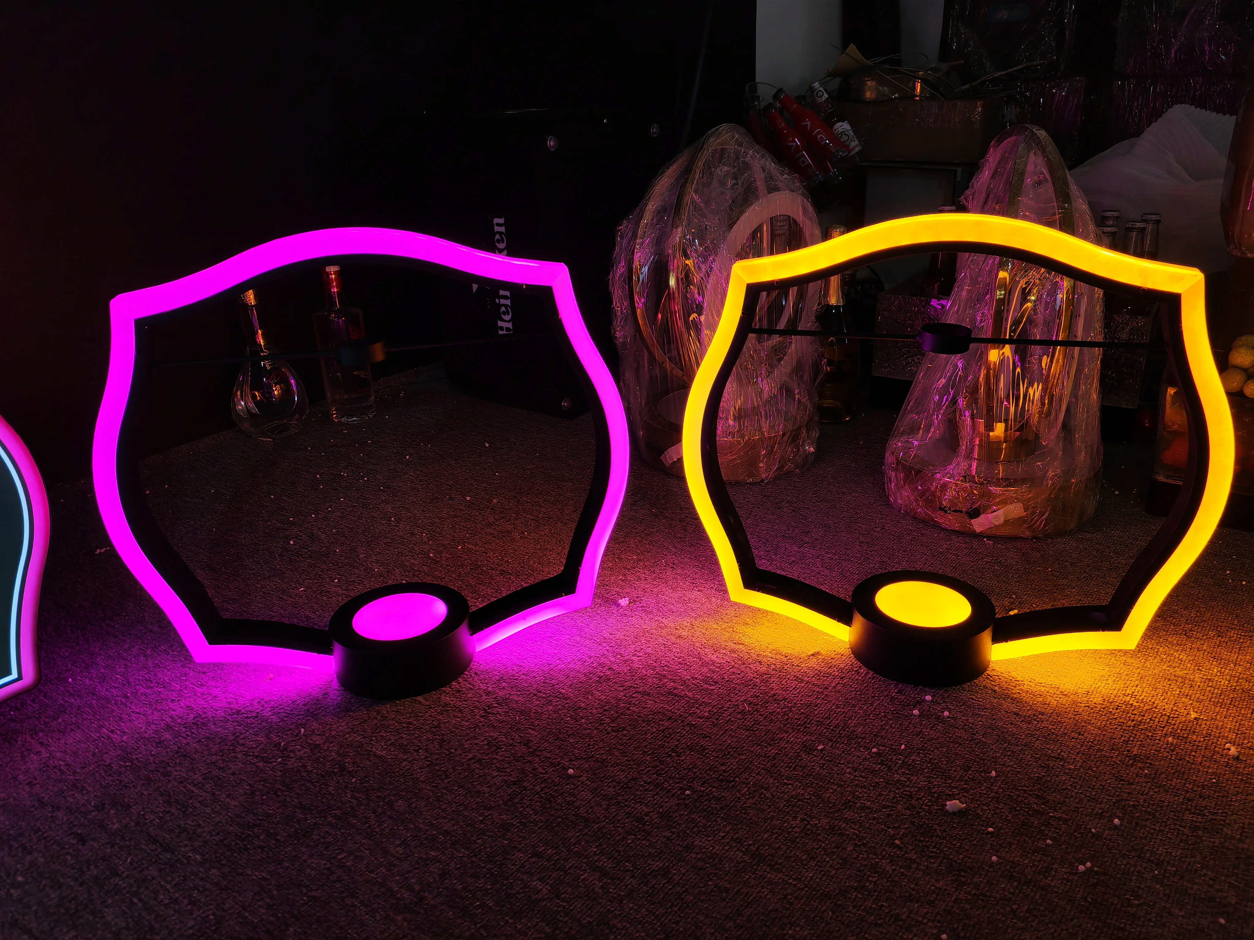 Botella LED de la marca B ELAIRE GLORIFIRE