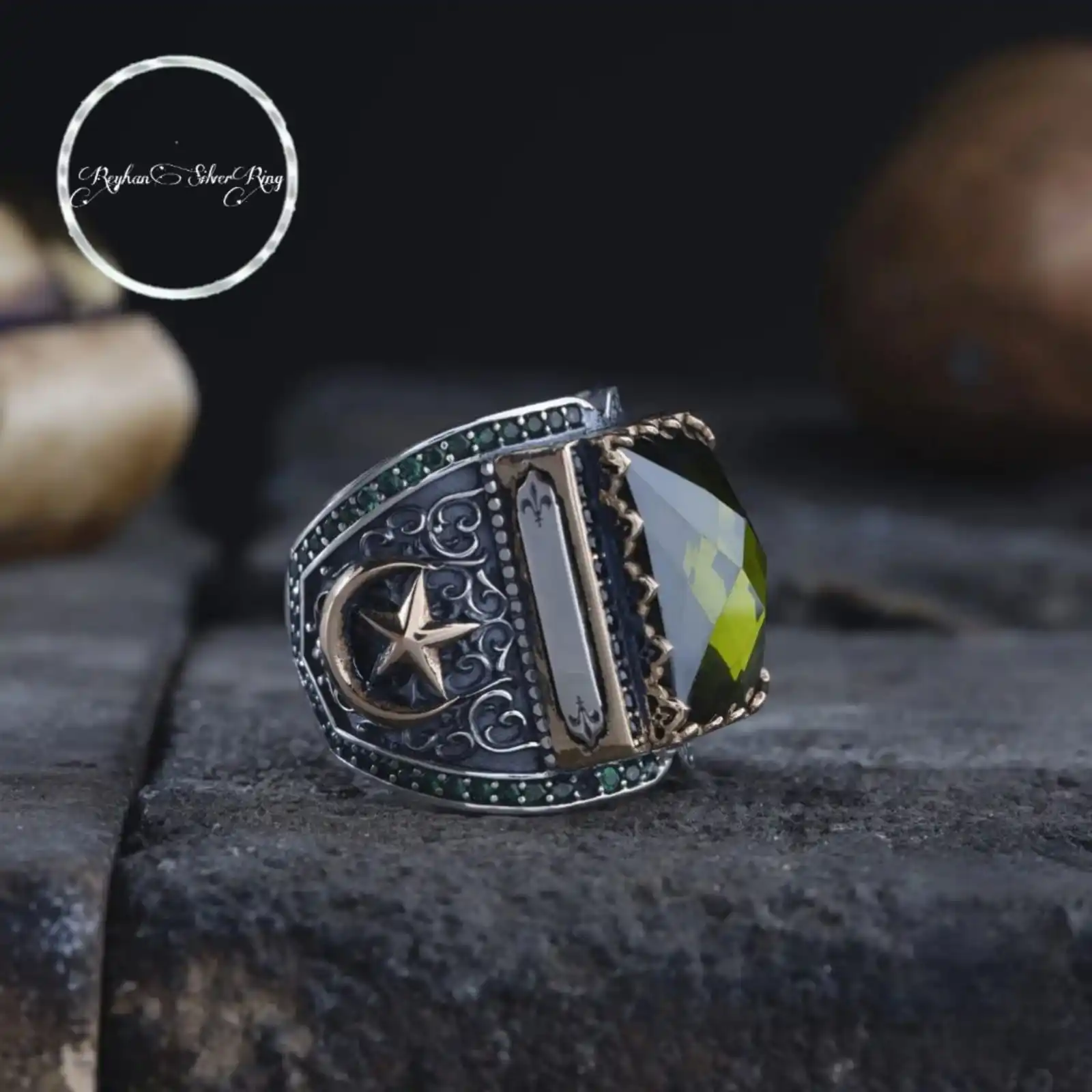 Anillo grande único de Ley 925 con piedra de circón verde para hombre, piedras preciosas naturales hechas a mano, parte lateral, luna y estrella, regalo de joyería