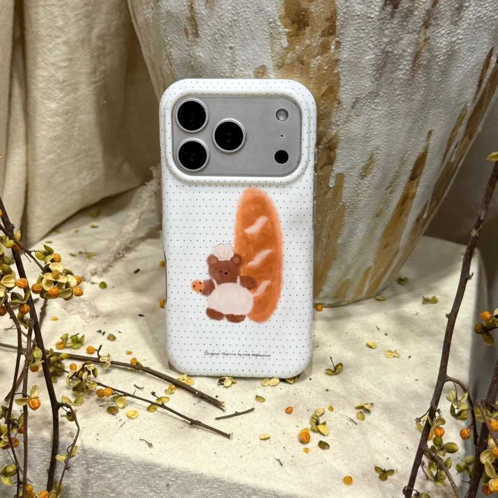 

Simple polka dot matte bread bear phone case for iPhone 17 16 ProMax 14 15 Pro fundas fashion new shockproof protective cover