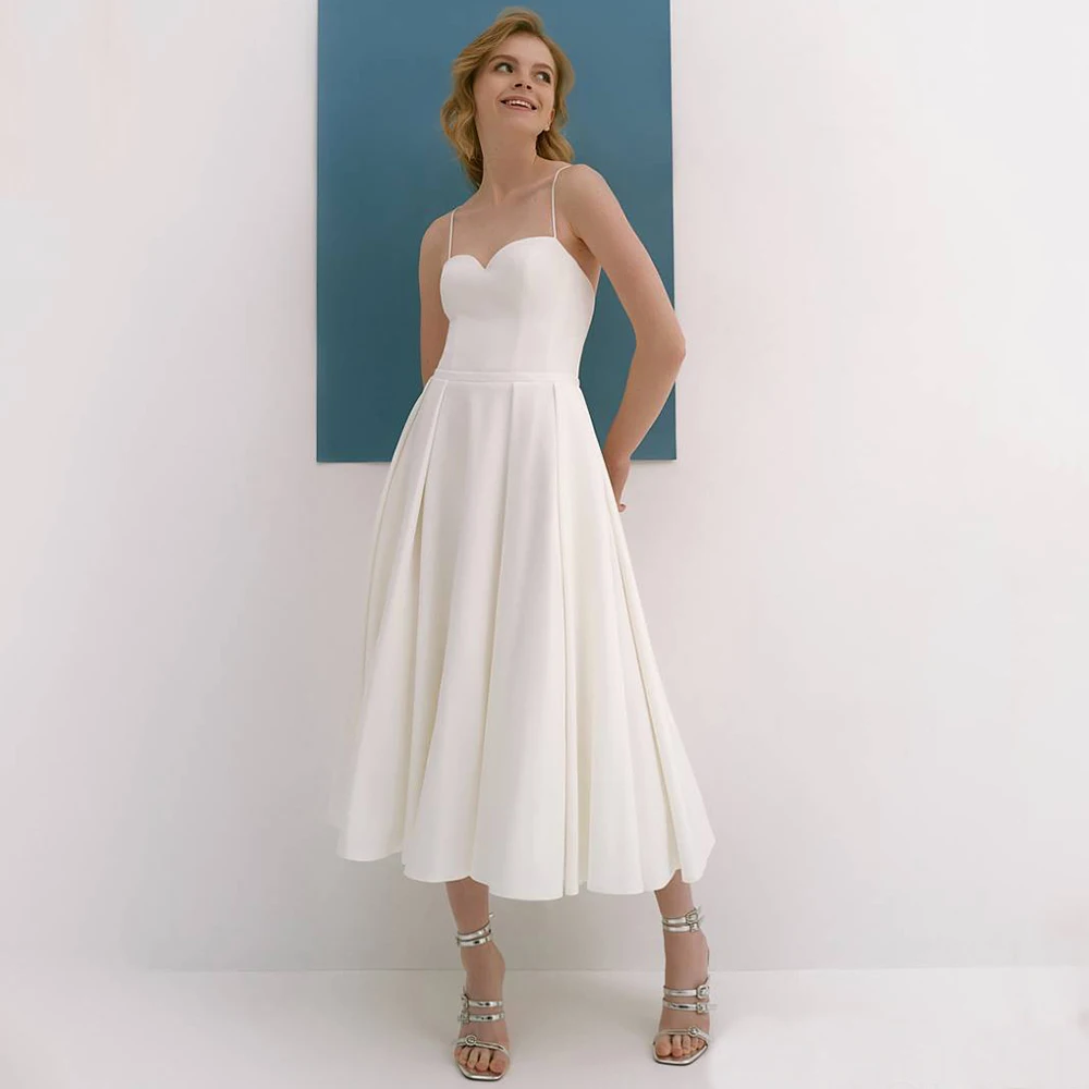 Minimalismo personalizado simples marfim curto sweertheart vestidos de casamento para noivas camisa cintas de espaguete comprimento do chá vestidos de noiva