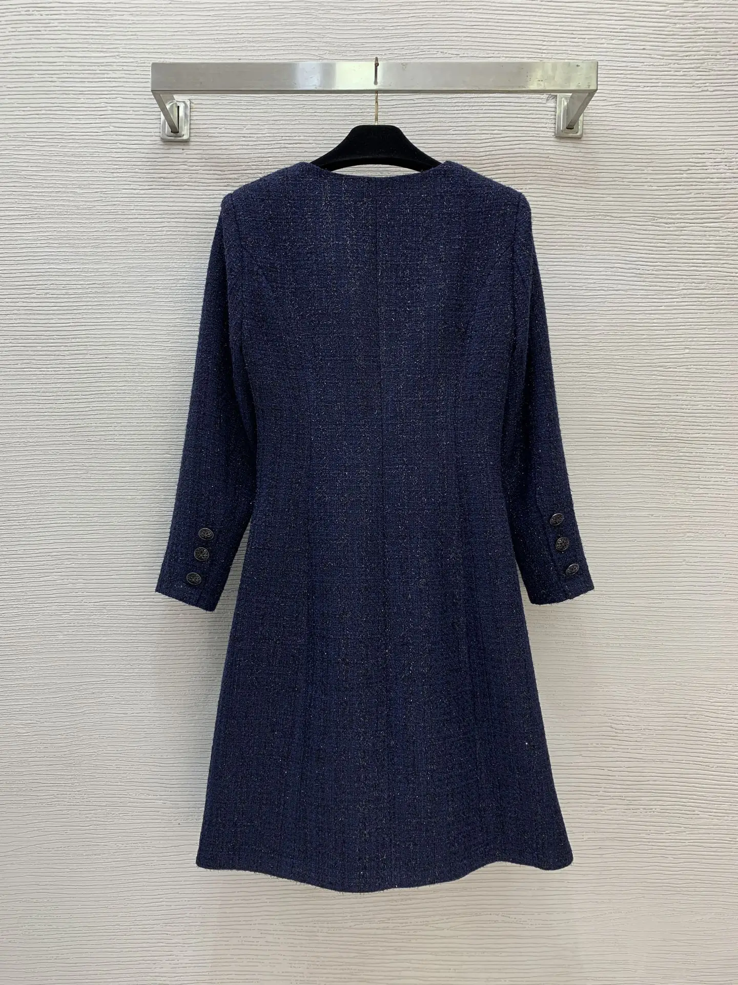 

Women's new sparkling silk woven single breasted placket four pocket round neck long sleeved slim fit woolen dress