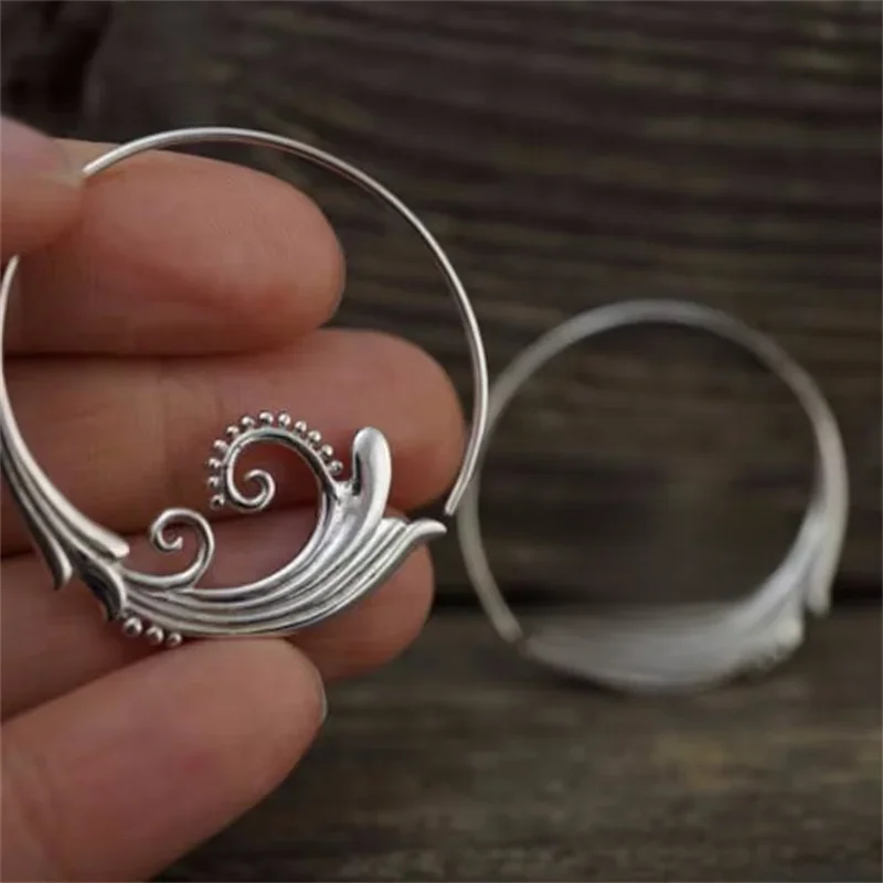 Zarte runde Geometrie Meereswellen ohrringe für Frauen ethnische silberne Creolen für Damen schmuck