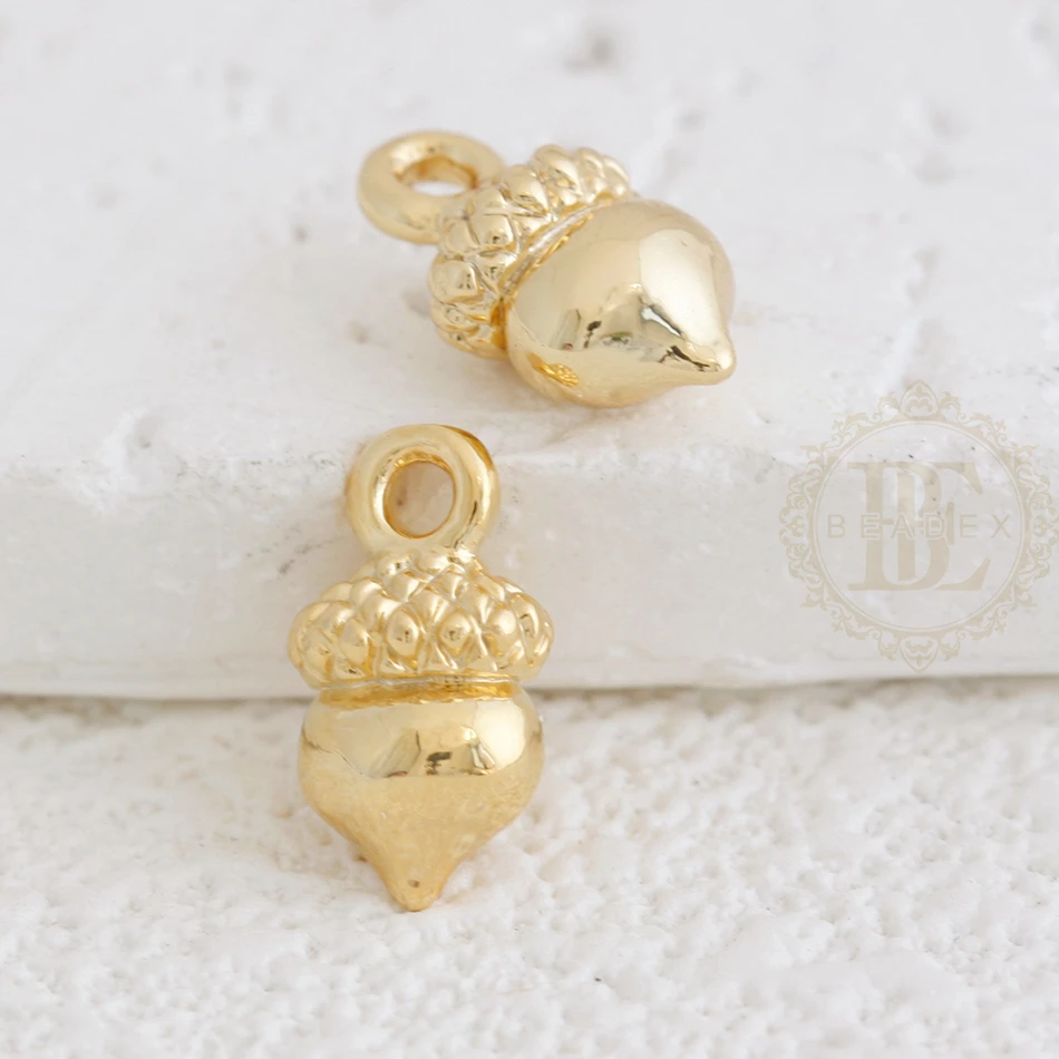 DIY Supply-One Piece Premium Plated Solid Brass Finding - Acorn 13.8x7.6mm (4917C-10)