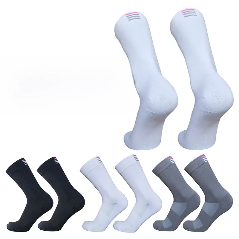 AliExpress 4 pairs  2-color RA men women  mid length cycling socks suitable for racing sports cycling highways