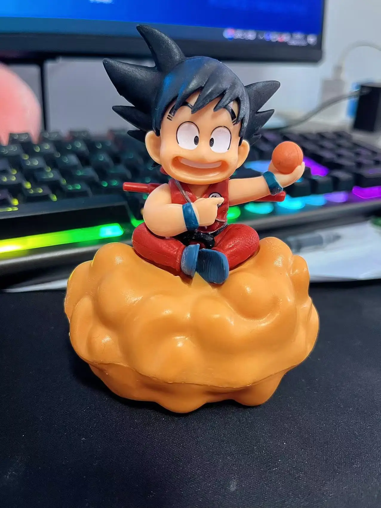 Dragon Ball Anime Figure Sun Goku Action Figure Young Flight Same Style Tendon Douyun PVC Statue Collection Model Kid Doll