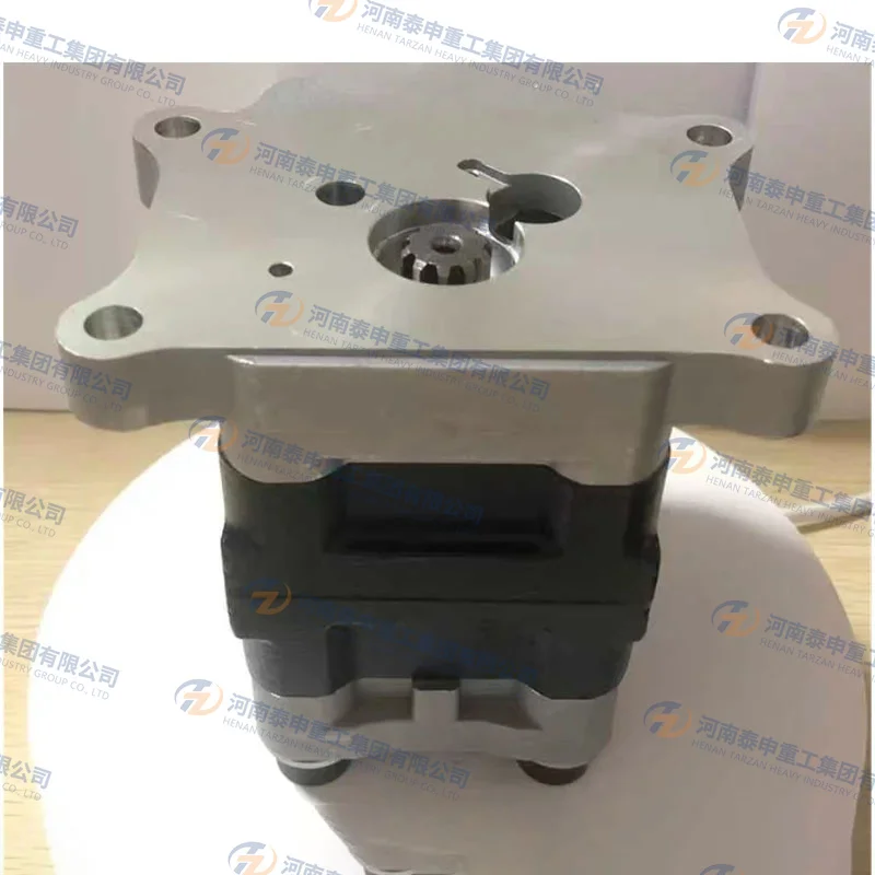 708-3S-04570 Hydraulic Gear Pilot Pump Assembly for Construction Machinery Komatsu Excavator PC50MR-2 PC56 Repair Spare Parts