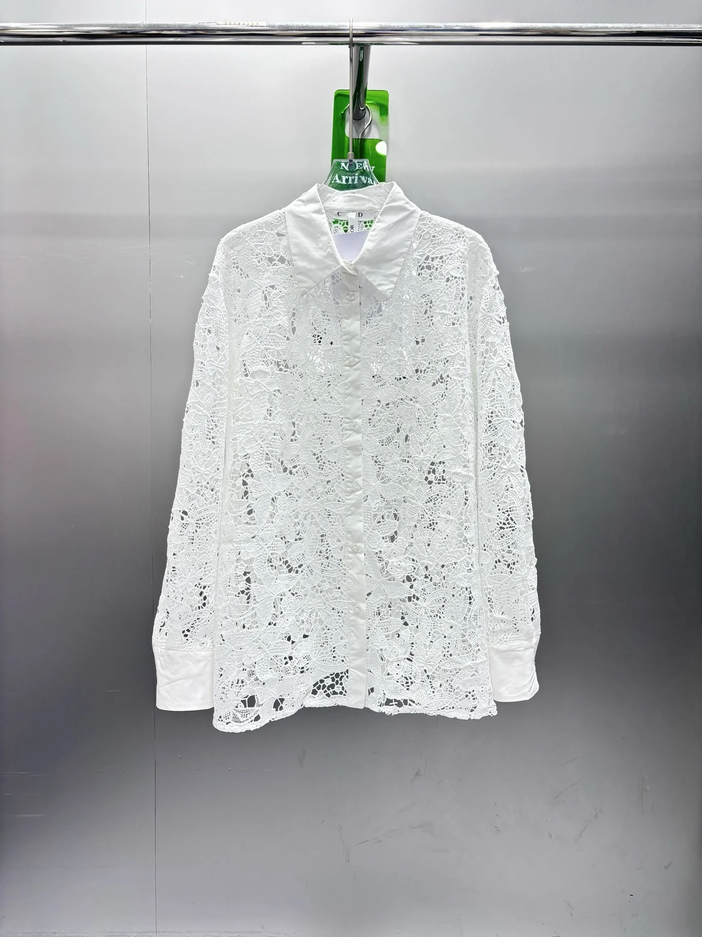 

2025 New Shirt Coat Solid Hollowed-out Buttons Long-sleeved Fashionable Versatile Slimming Figure-hugging Spring Summer