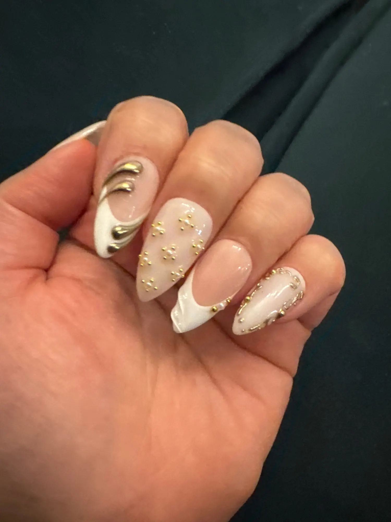 1pcs Curved French Lines Nail Art Stencils Stickers V-shaped Pattern Classic French Nail Decals Drawing Line Aid Nail Sticker To photo review