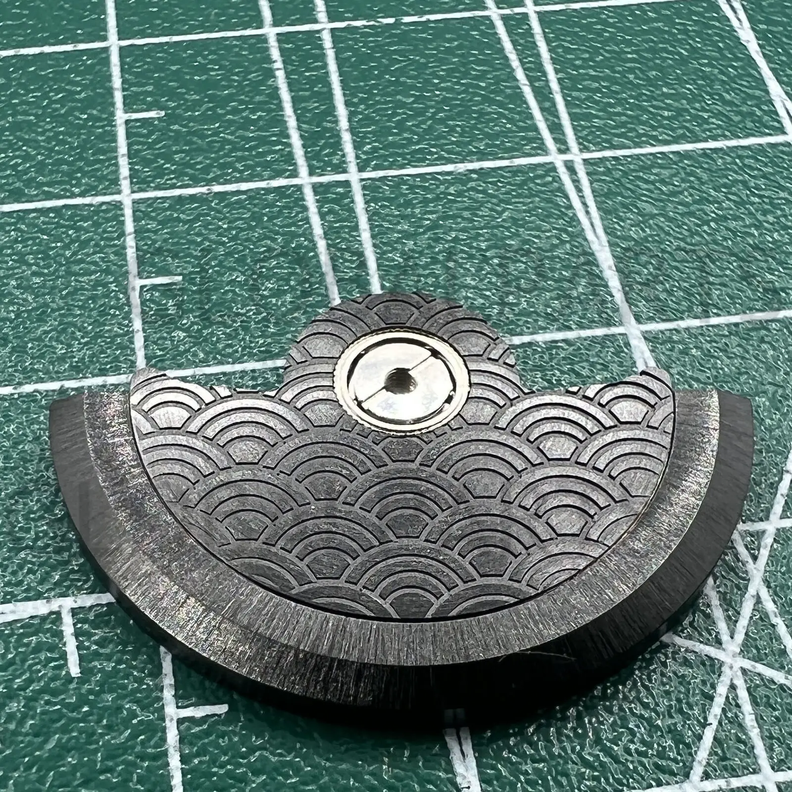 Black Sea Wave Carved Rotor