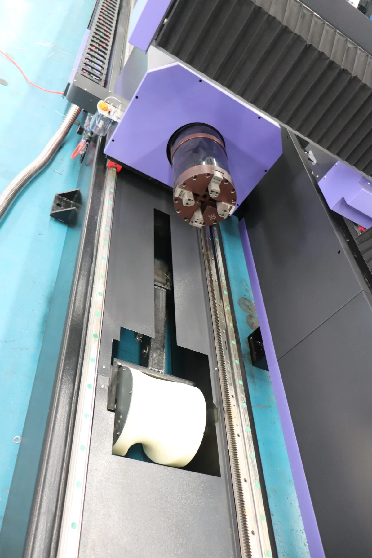 Máquina de corte do laser do metal da fibra, placa e tubo integrados, alta qualidade, 1000W-6000W