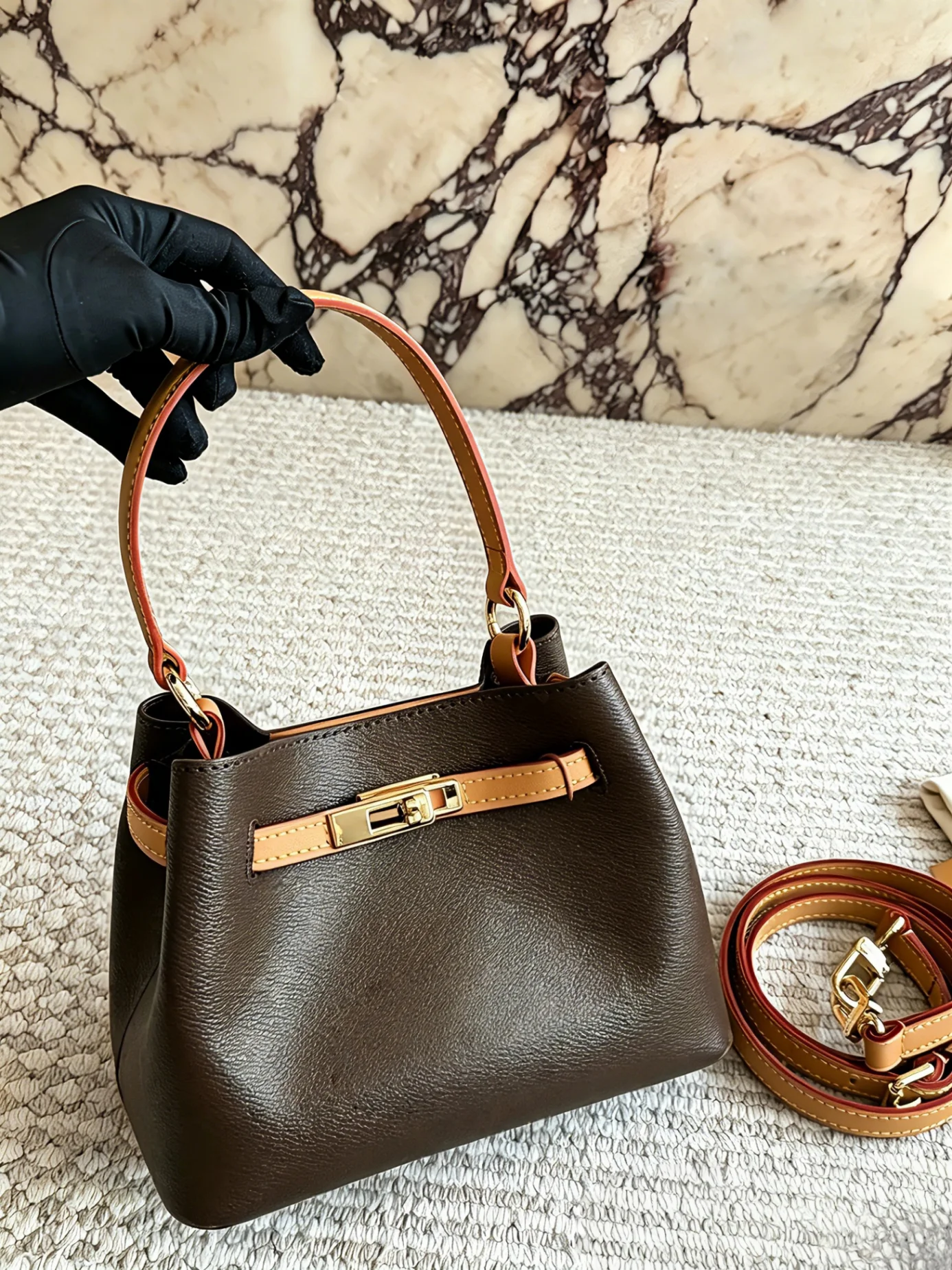 

Retro Bucket Bag 2026 New Style Versatile Elegant Single Shoulder Crossbody Handbag For Women 22*16cm
