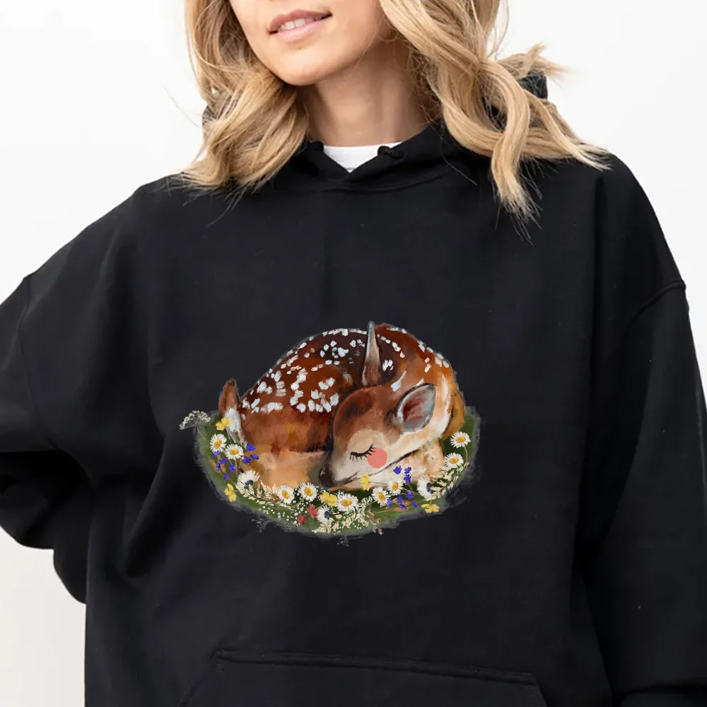 

Winter Fashion Y2K Style Hoodies Woman Graphic With Deer Print Streetwear Womens Sweater Casual Loose Fit Unisex Clothing