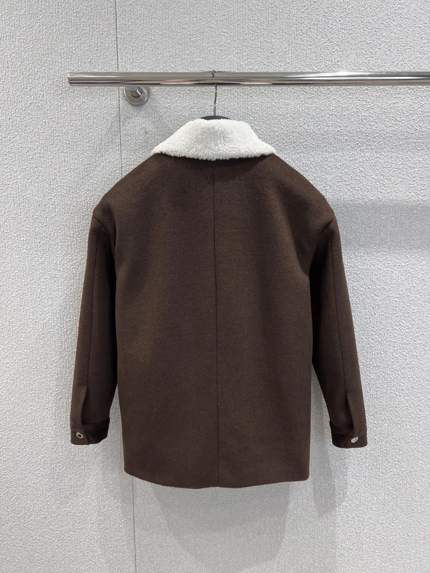 

2025 New Women Clothes Lapel Wool Splicing Jacket Wool Fabric Velvet Feel Delicate Soft Waxy Loose Version Casual Commuting