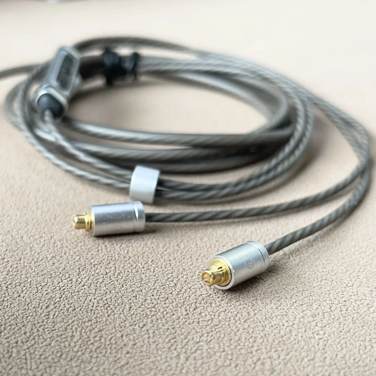 Dual-chip CX31993 Decoding TYPE-C port Silver-Plated Earphone Upgrade Cable MMCX Three-Button Control DAC Headphone Cable