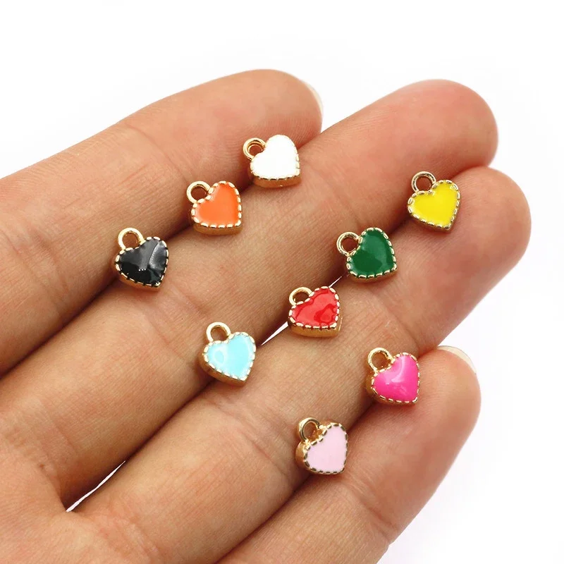 50Pcs 7x8mm Petit Coloré Alliage Coeur Charmes Mignon Amour Pendentifs Pour BRICOLAGE Bracelet Colliers Bijoux Fabrication Accessoires