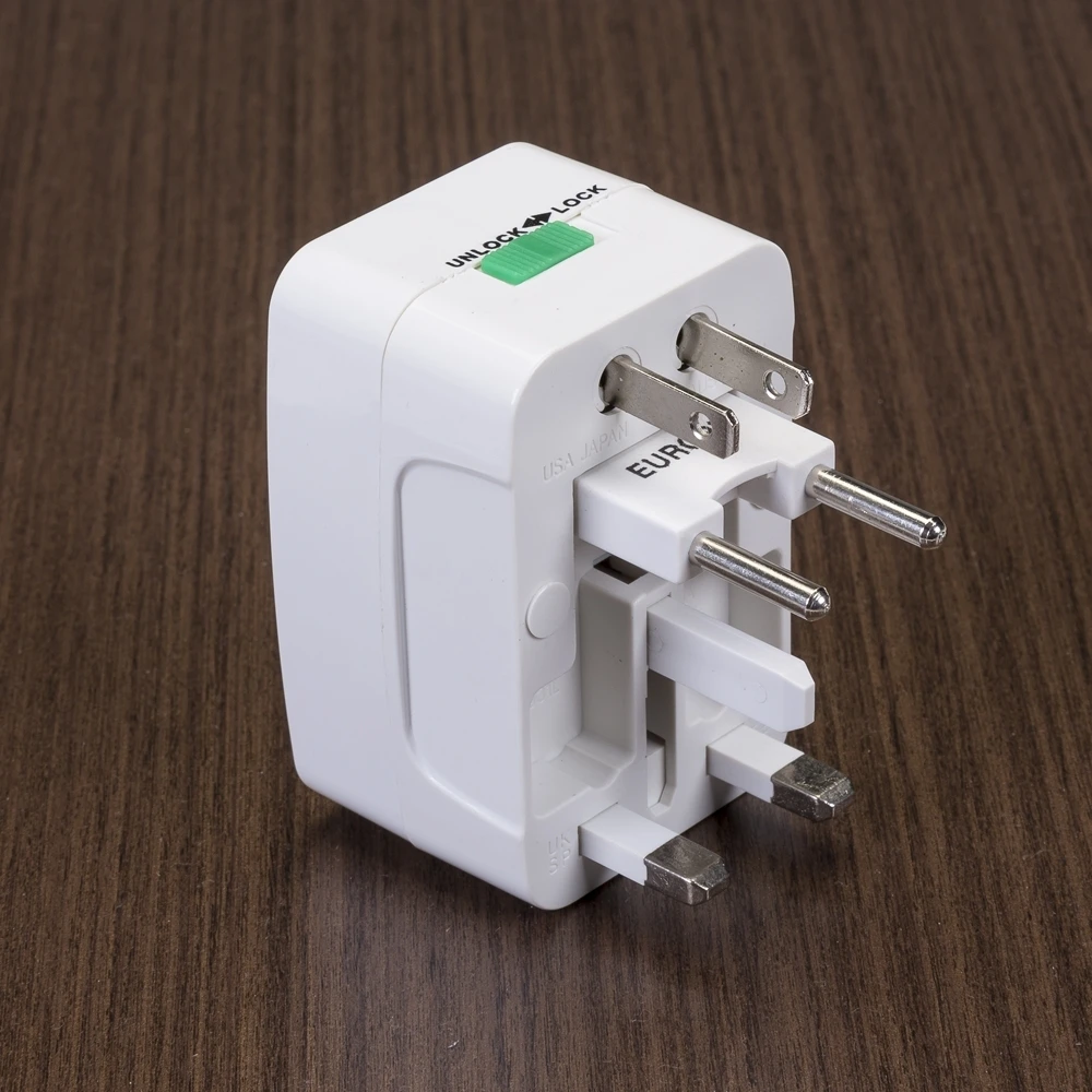 Adapter Universal Socket International Travel + 150 Countries