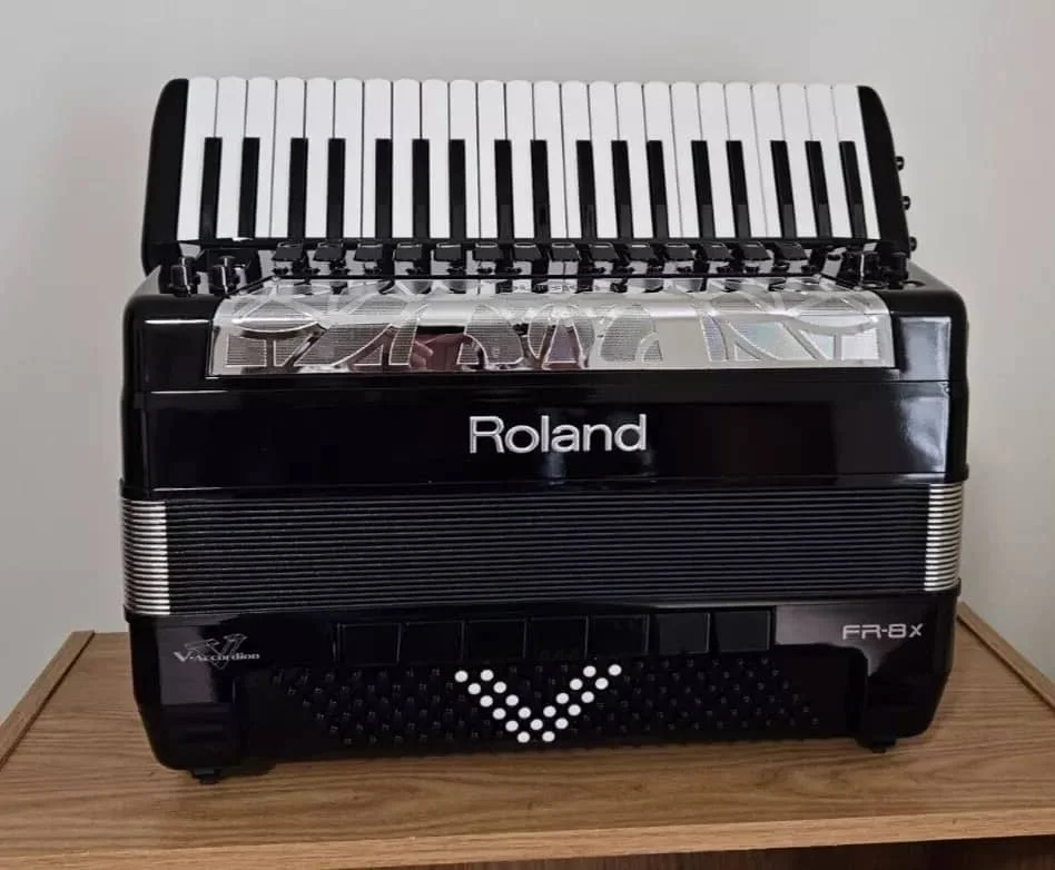 DISCOUNT SELLING BLACK FRIDAY New Roland FR-8X BK Piano V-Accordion